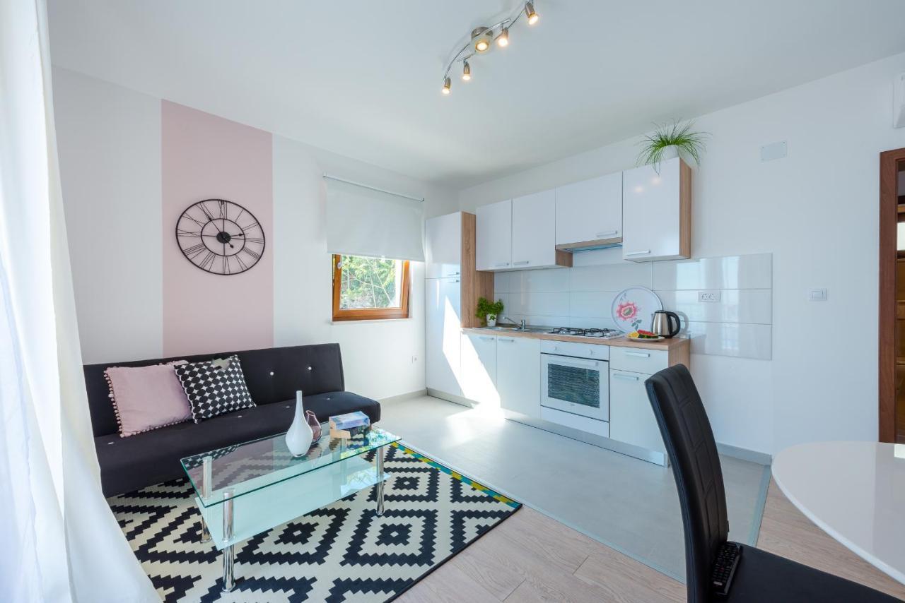 Apartments Villa Made 4U Млини Екстер'єр фото